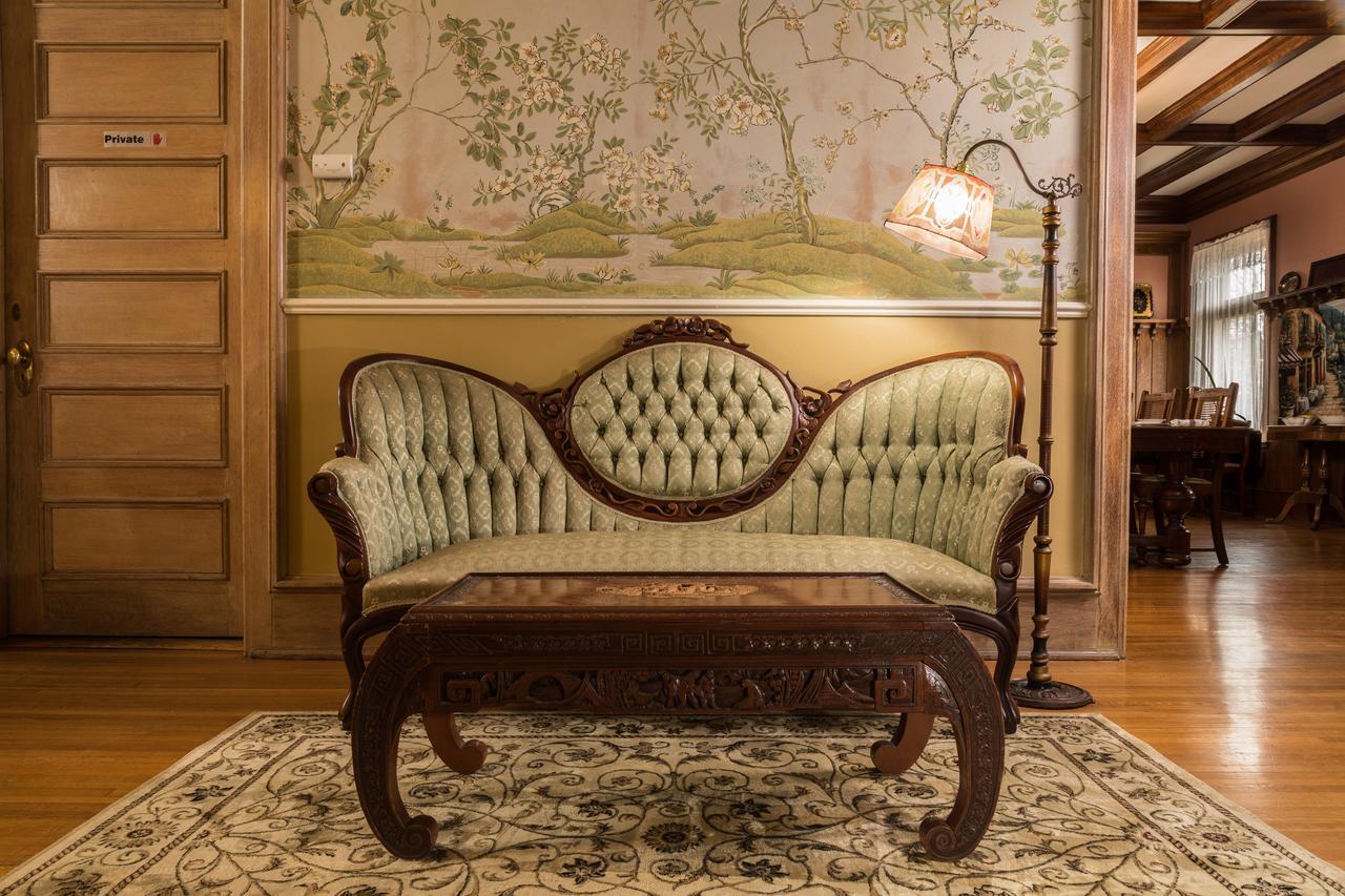 بارابو Ringling House Bed & Breakfast المظهر الخارجي الصورة