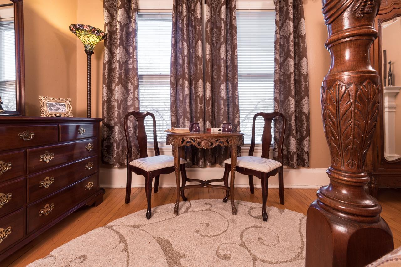 بارابو Ringling House Bed & Breakfast المظهر الخارجي الصورة
