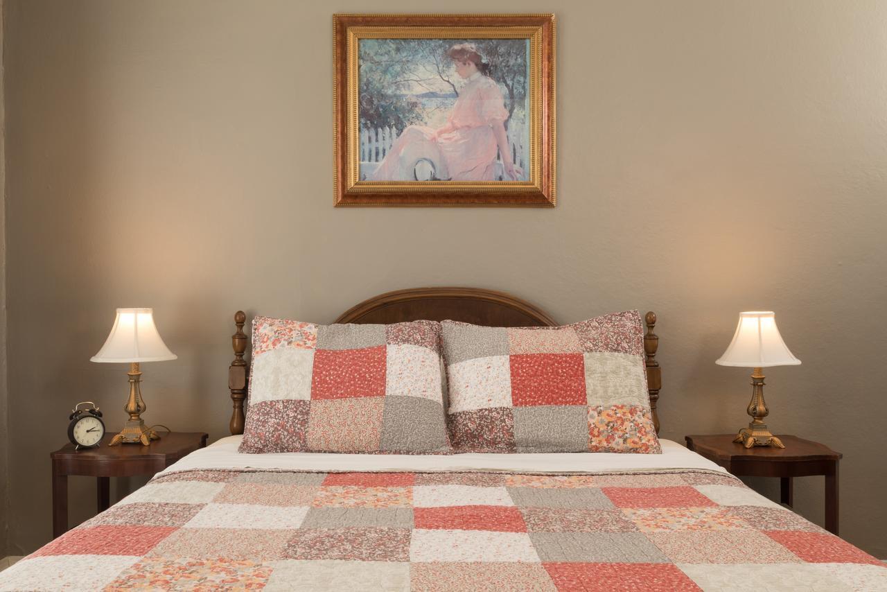 بارابو Ringling House Bed & Breakfast المظهر الخارجي الصورة