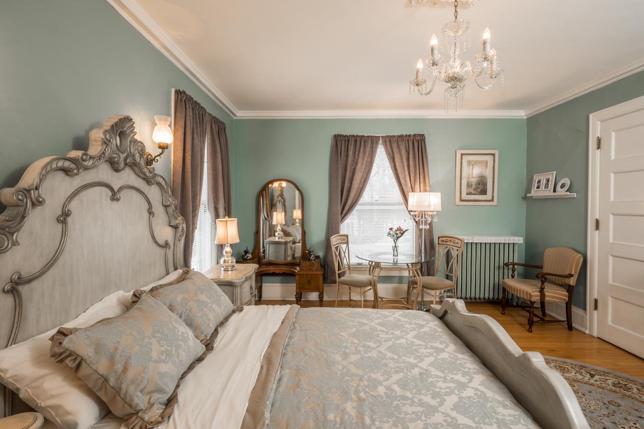 بارابو Ringling House Bed & Breakfast المظهر الخارجي الصورة