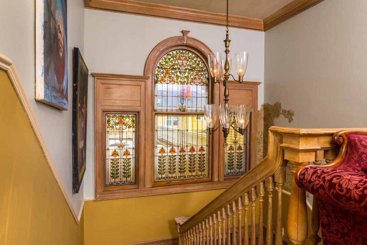بارابو Ringling House Bed & Breakfast المظهر الخارجي الصورة