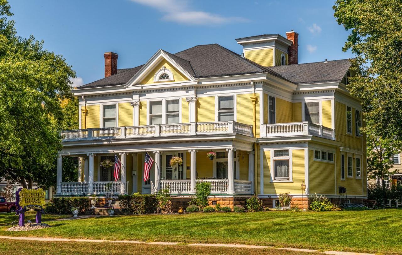 بارابو Ringling House Bed & Breakfast المظهر الخارجي الصورة